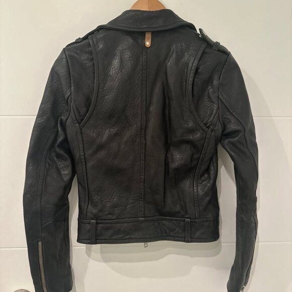 Mackage x Aritzia Exclusive Rumer Jacket - Picture 2 of 3